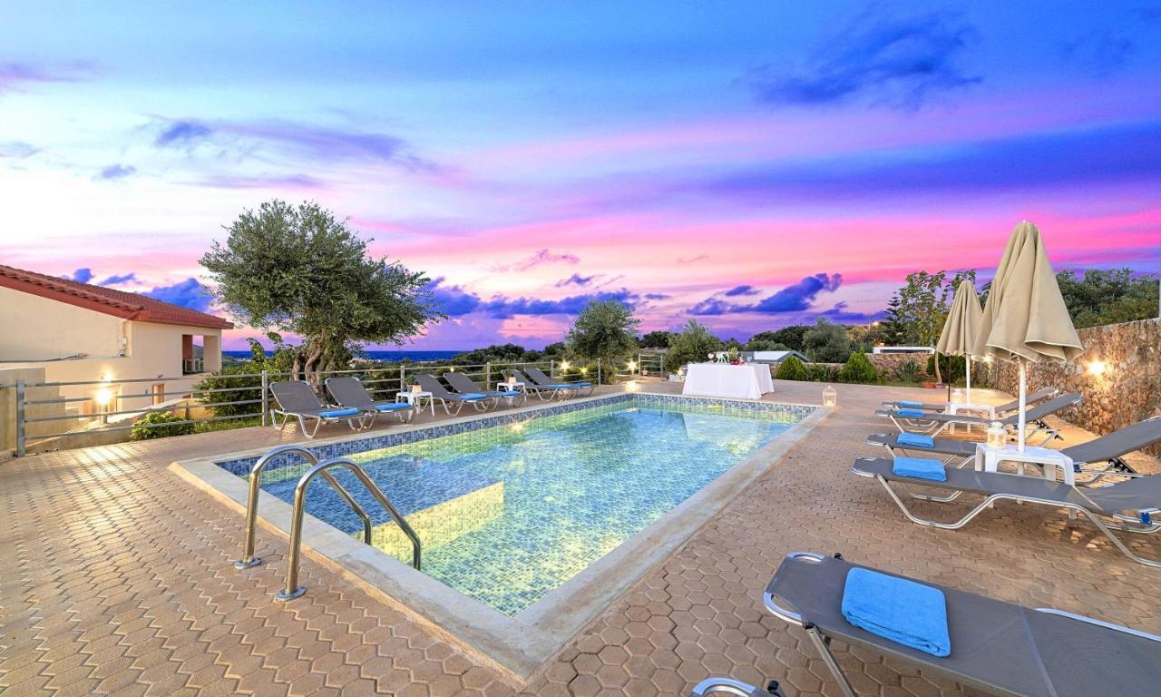 Aqua Blue Villas With Heated Pool Mathes Exterior photo