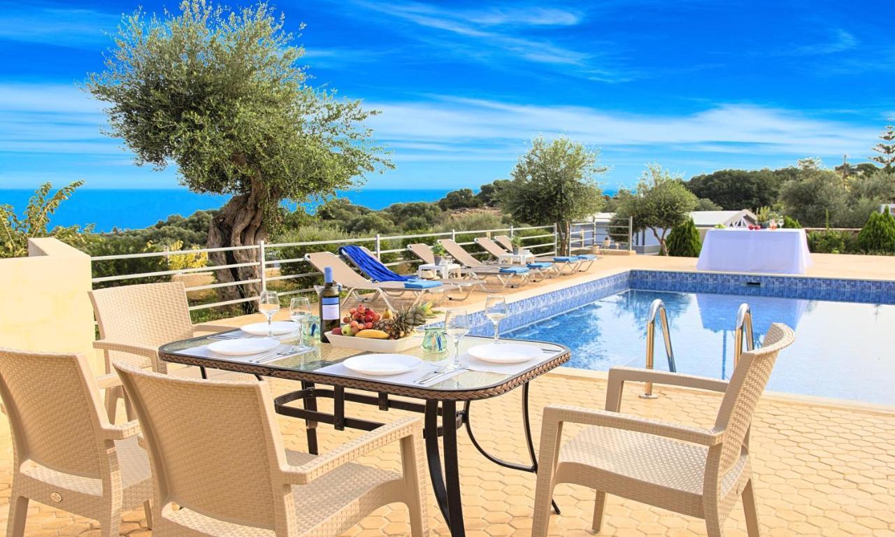 Aqua Blue Villas With Heated Pool Mathes Exterior photo